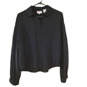 NWOT Levi Black Button Down Shirt
